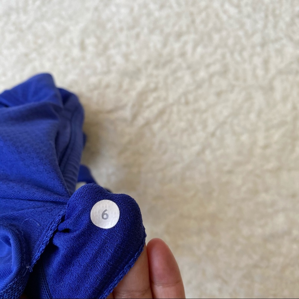 ❌SOLD❌Lululemon Free To Be Bra Size 6 - Picture 6 of 6